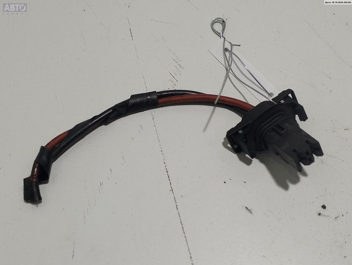 Разъем AUX / USB к Peugeot 308 2011