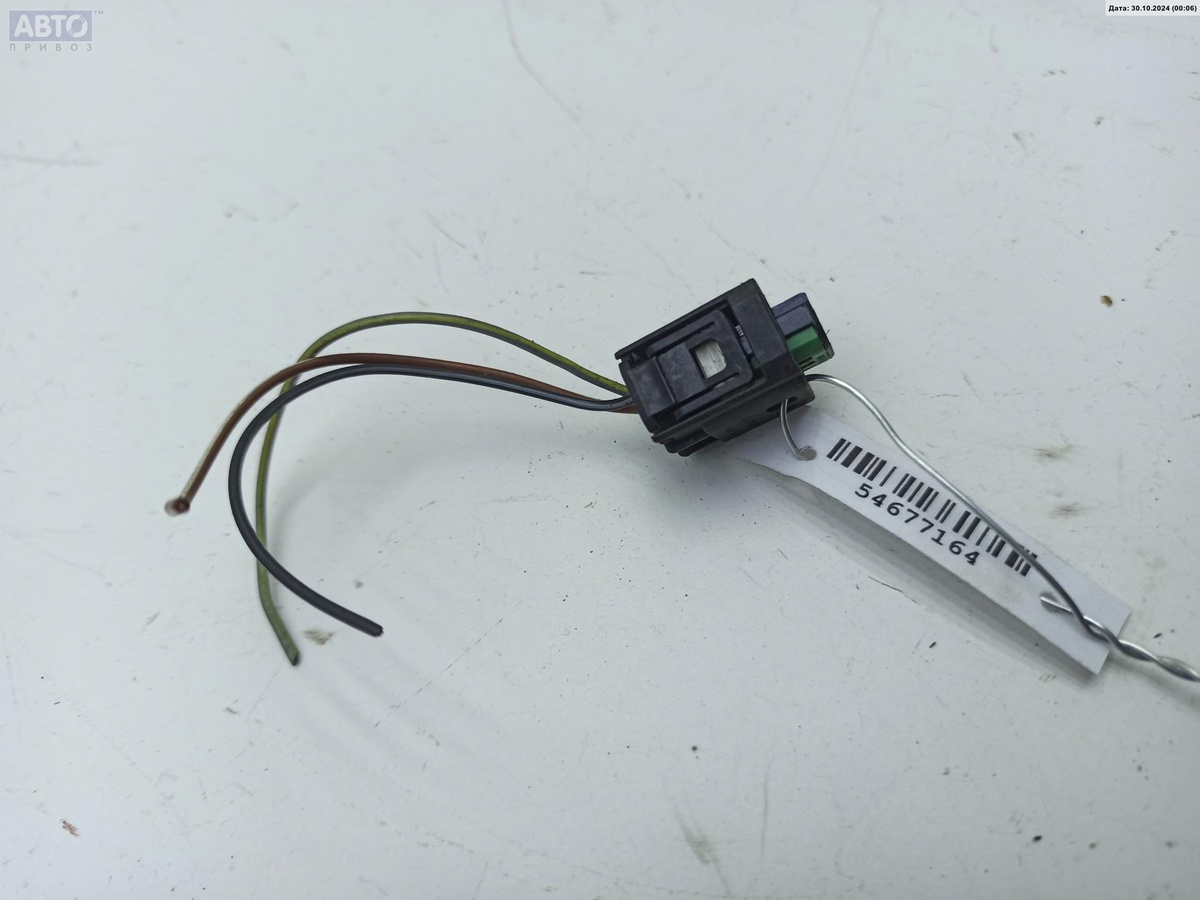 Разъем AUX / USB к Opel Signum 2003