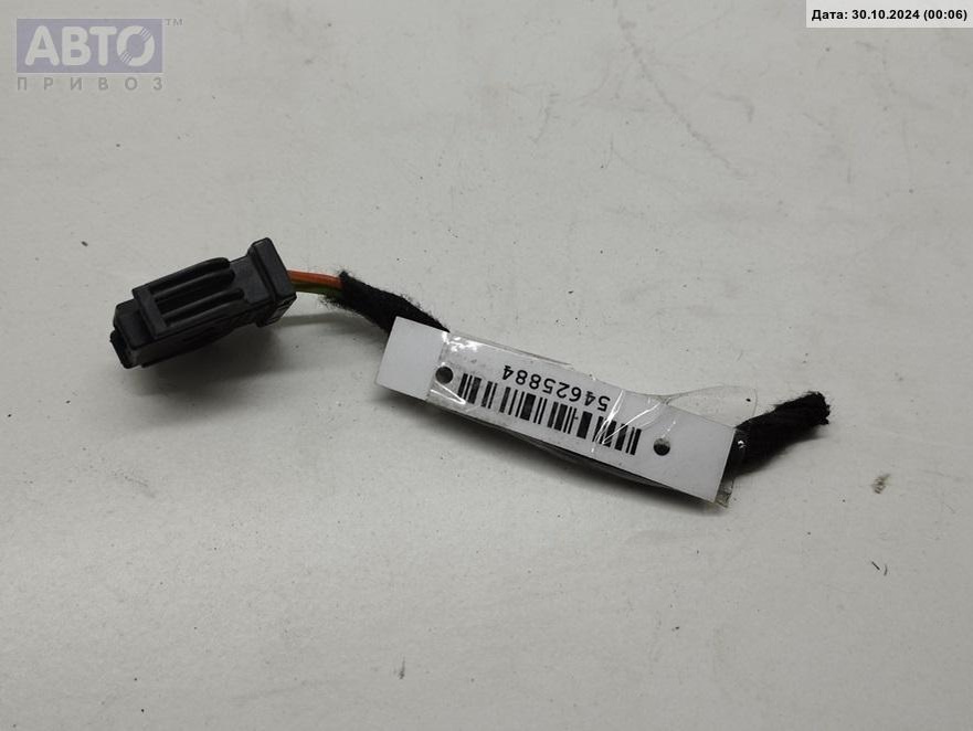 Разъем AUX / USB к Audi A6 2002