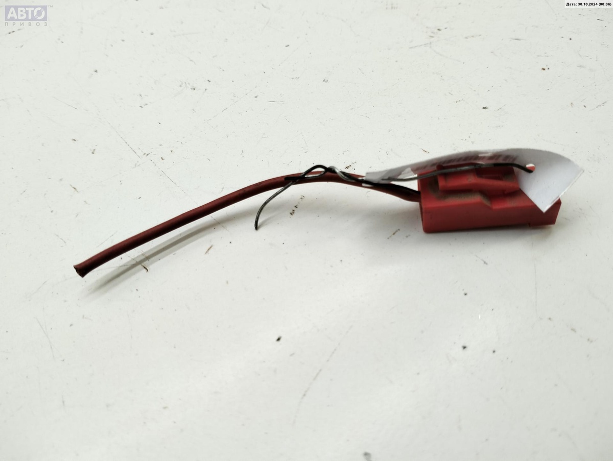 Разъем AUX / USB к Volkswagen Passat 1996