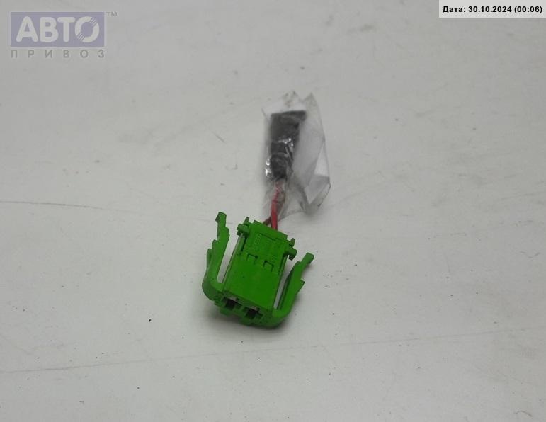 Разъем AUX / USB к Volkswagen Golf 1999