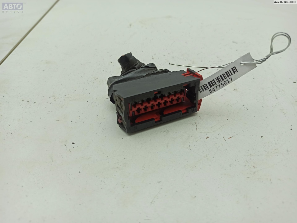 Разъем AUX / USB к Peugeot 307 2004