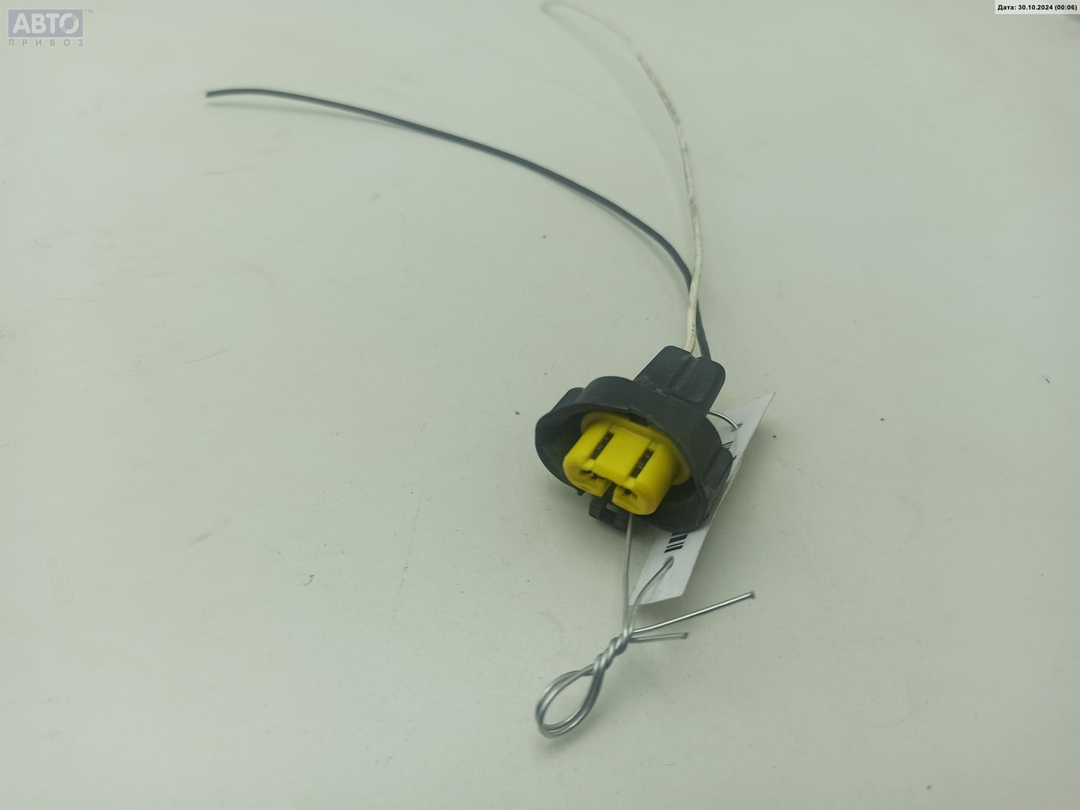 Разъем AUX / USB к Dacia Logan 2008