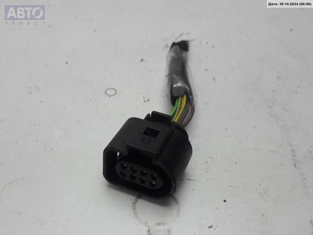 Разъем AUX / USB к Volkswagen Golf 1999