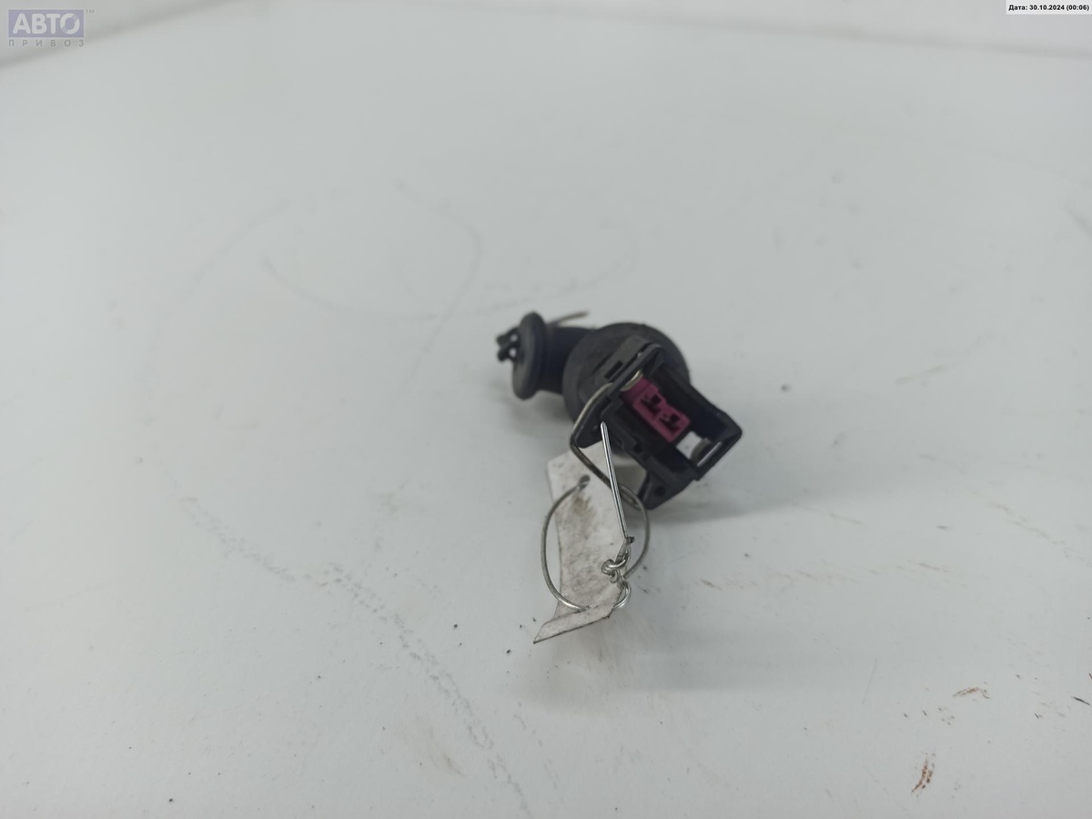 Разъем AUX / USB к Audi A8 2000