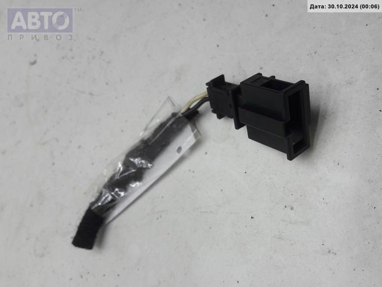 Разъем AUX / USB к Volkswagen Bora 1998