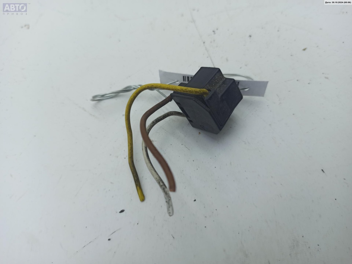 Разъем AUX / USB к Opel Astra 1996