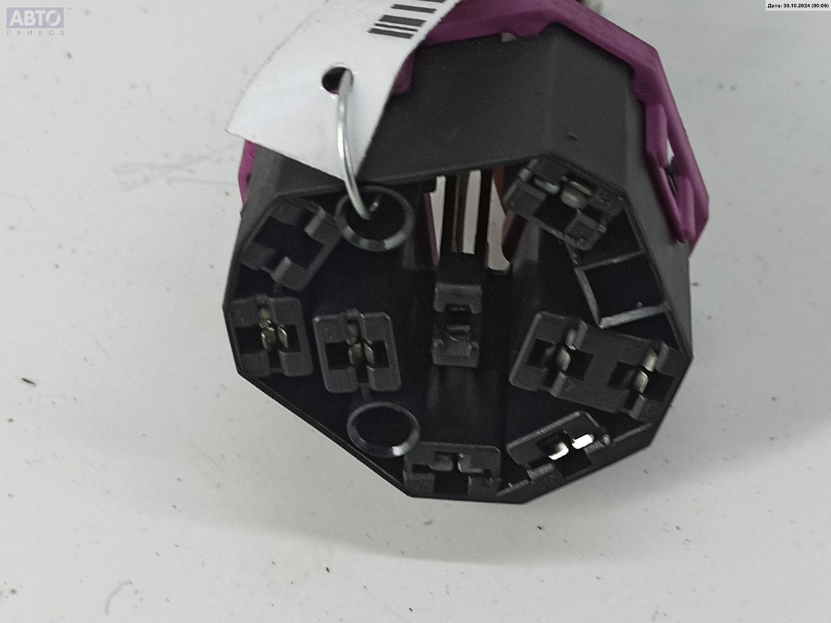 Разъем AUX / USB к Audi A6 2000