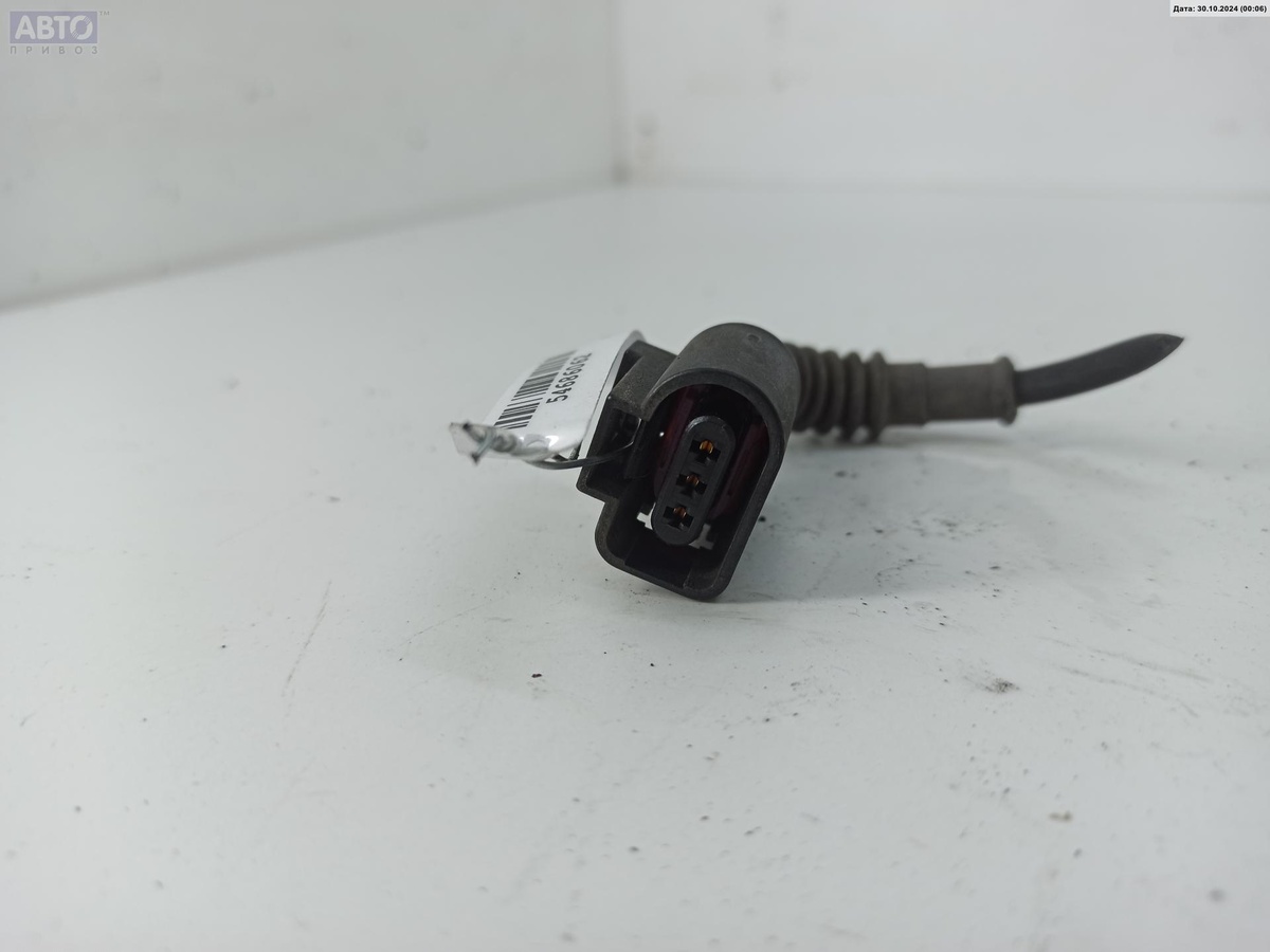 Разъем AUX / USB к Audi A6 2004
