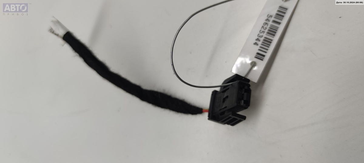 Разъем AUX / USB к Audi A6 2003