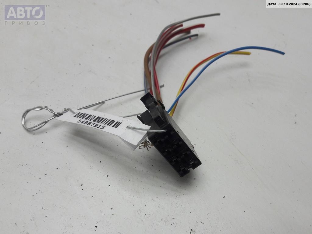 Разъем AUX / USB к Volkswagen Golf 1999