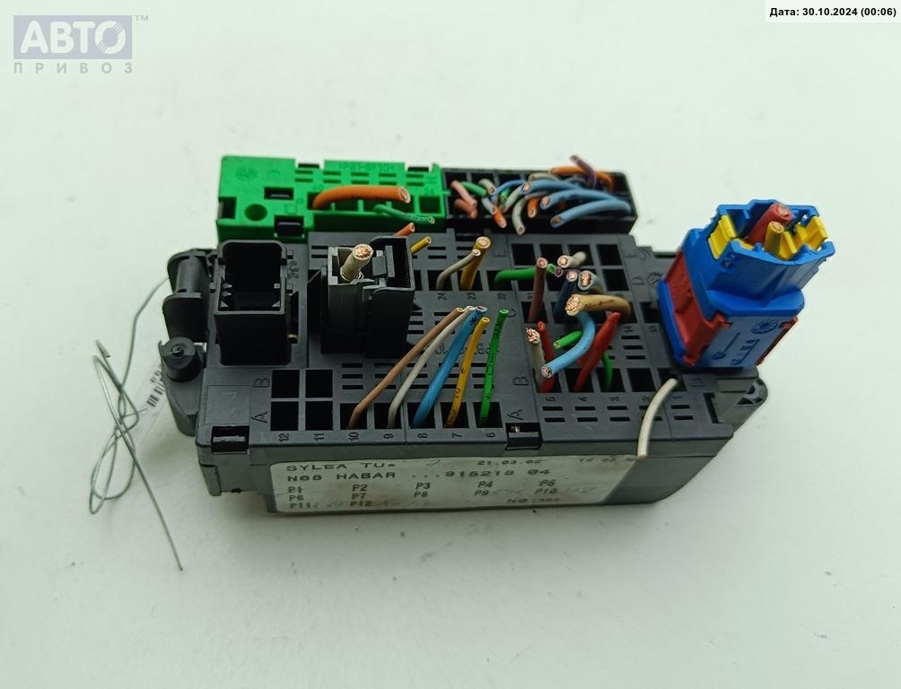 Короб предохранителей к Citroen Xsara Picasso 2002