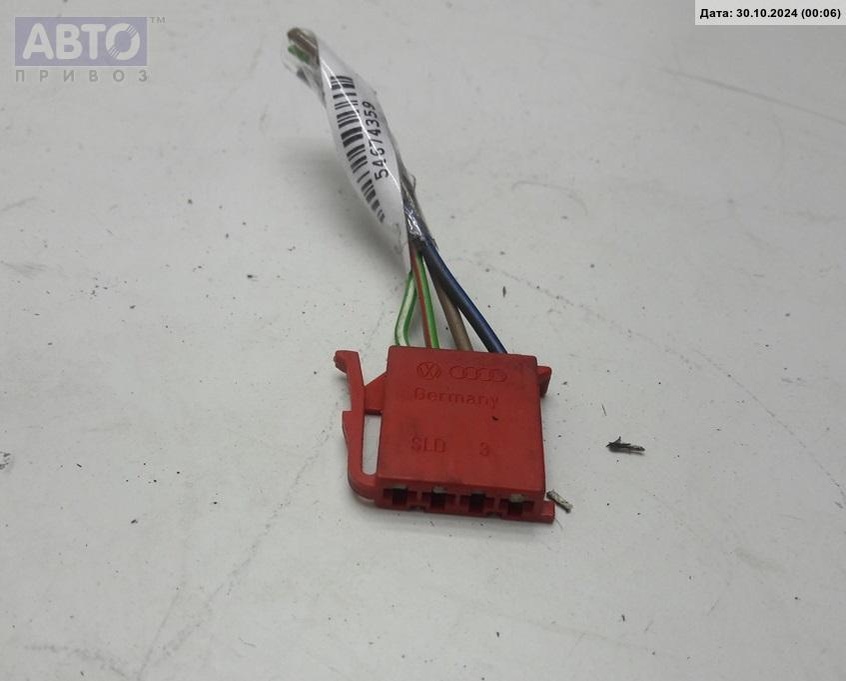 Разъем AUX / USB к Volkswagen Golf 1996