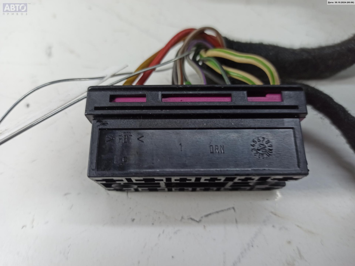 Разъем AUX / USB к Audi A3 2002