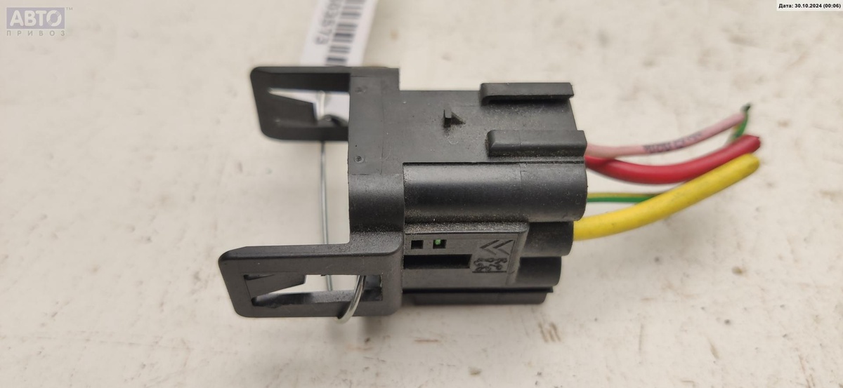 Разъем AUX / USB к Citroen Xsara Picasso 2002
