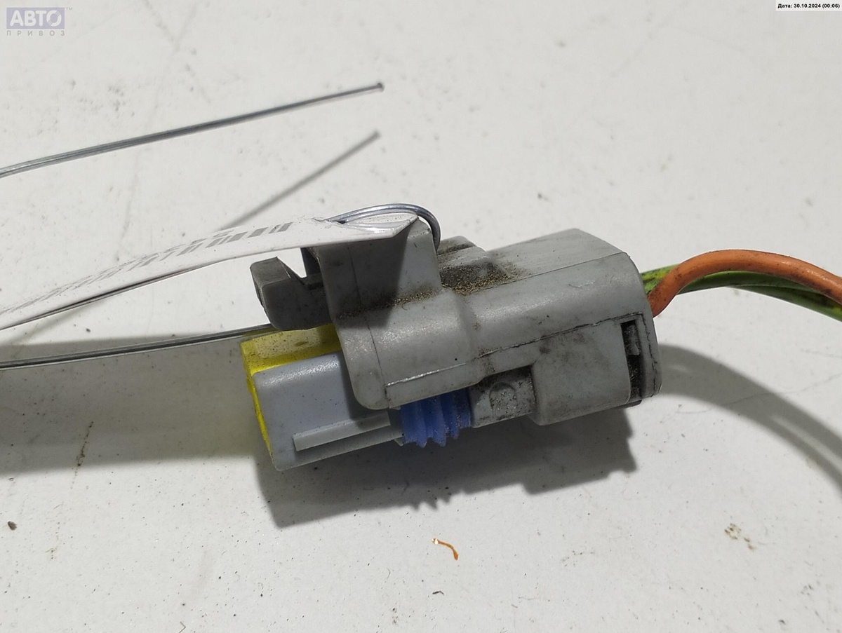 Разъем AUX / USB к Peugeot 206 2005