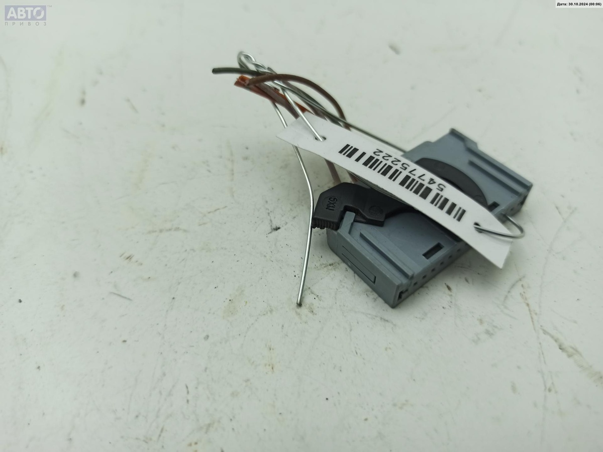 Разъем AUX / USB к Renault Megane 2001
