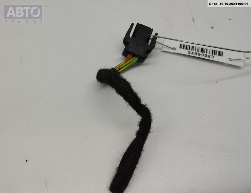 Разъем AUX / USB к Audi A6 2002
