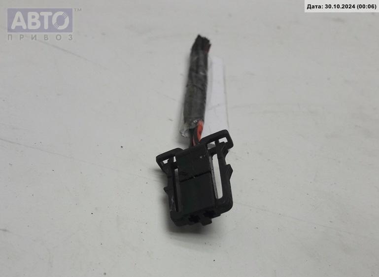 Разъем AUX / USB к Volkswagen Golf 1999