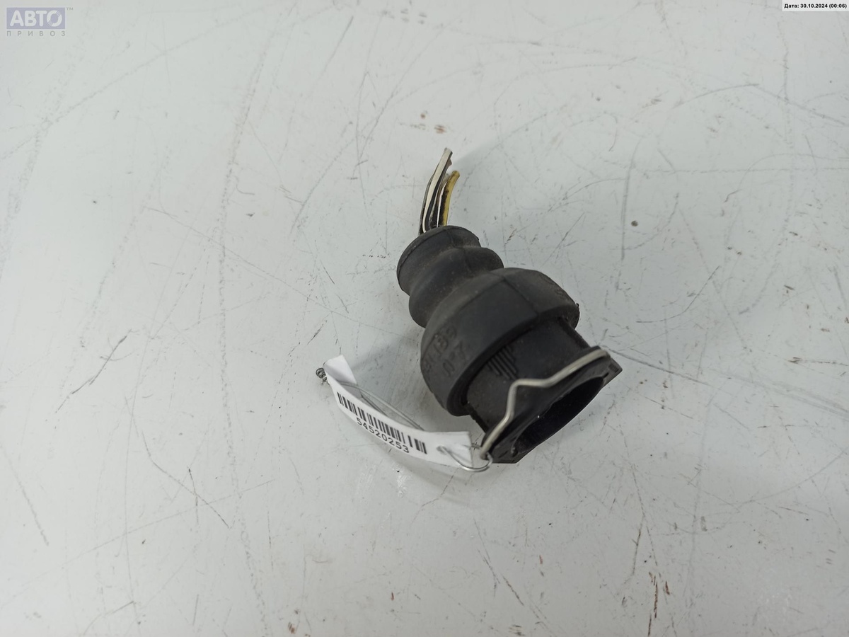Разъем AUX / USB к Audi A4 1997