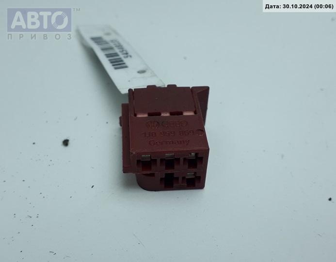Разъем AUX / USB к Volkswagen Passat 2002