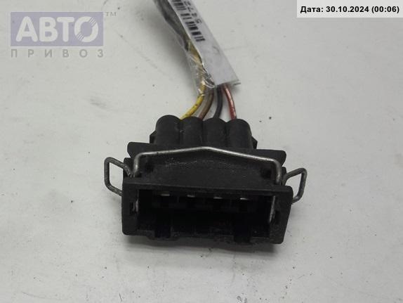 Разъем AUX / USB к Volkswagen Golf 1996