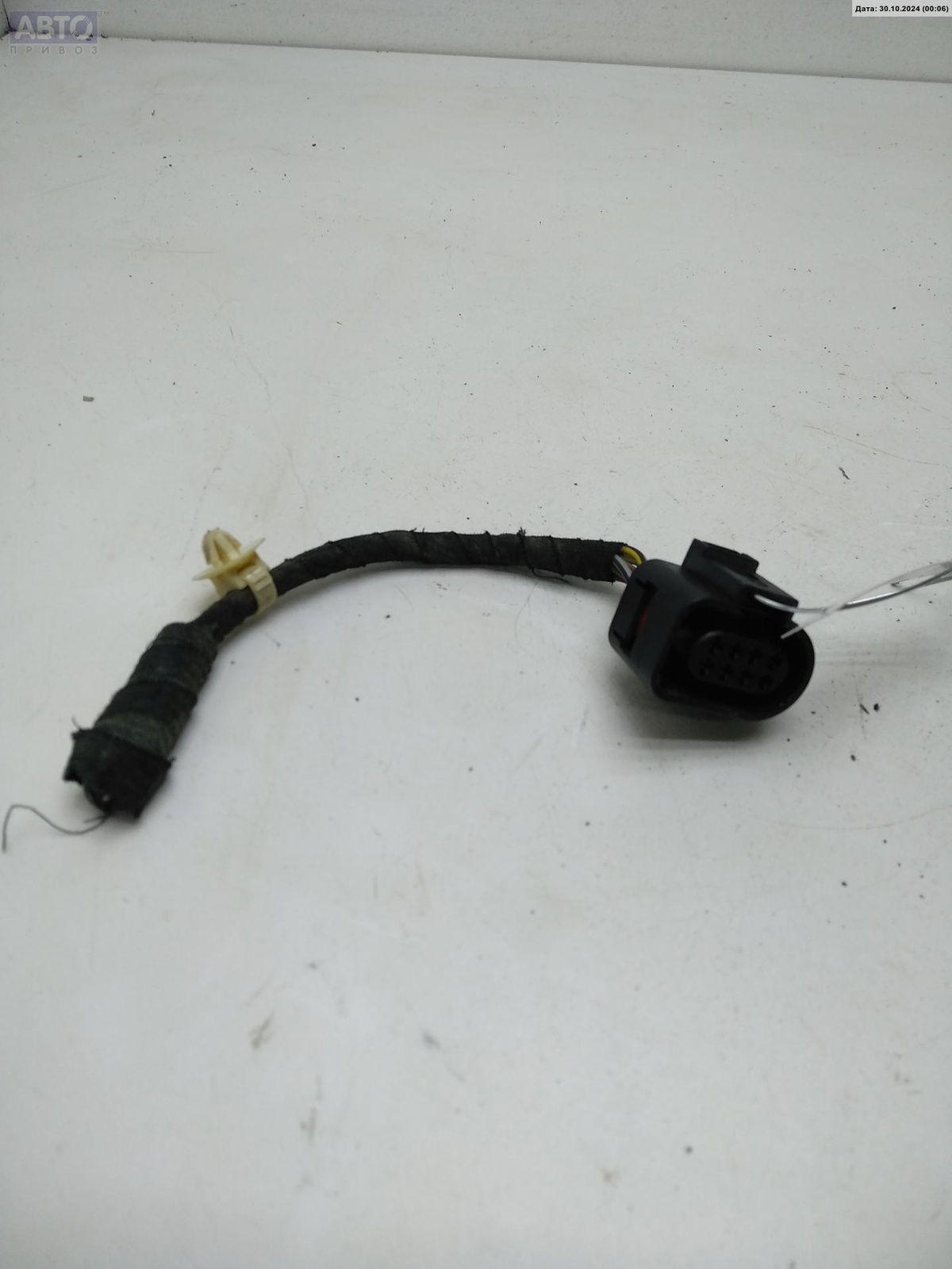 Разъем AUX / USB к Skoda Octavia 2001