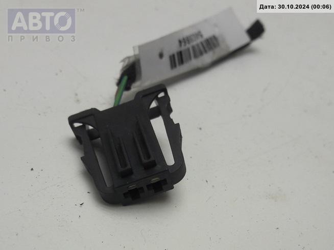 Разъем AUX / USB к Volkswagen Touran 2004