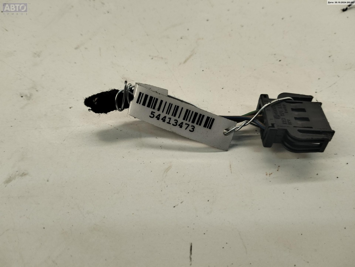 Разъем AUX / USB к Volkswagen Passat 1999