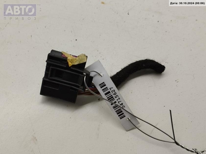 Разъем AUX / USB к Audi A8 2006