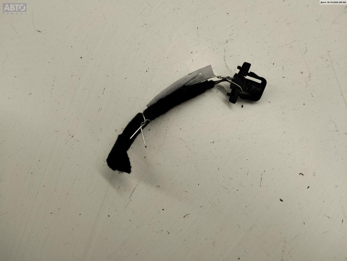 Разъем AUX / USB к Volkswagen Bora 2000