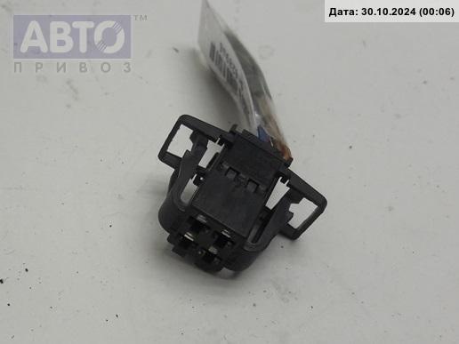 Разъем AUX / USB к Volkswagen Golf 1998