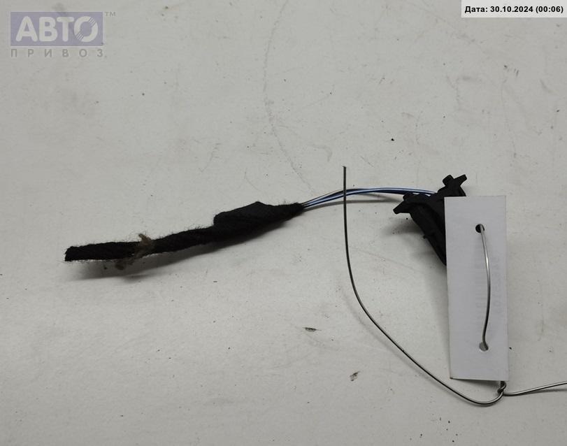 Разъем AUX / USB к Audi A4 2002