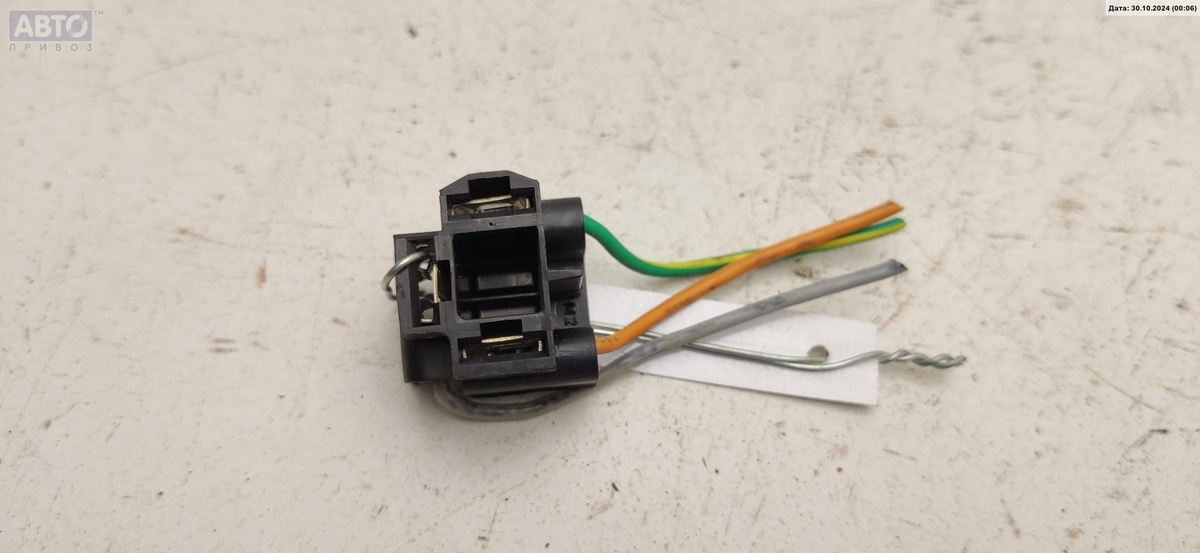 Разъем AUX / USB к Citroen Xsara Picasso 2002