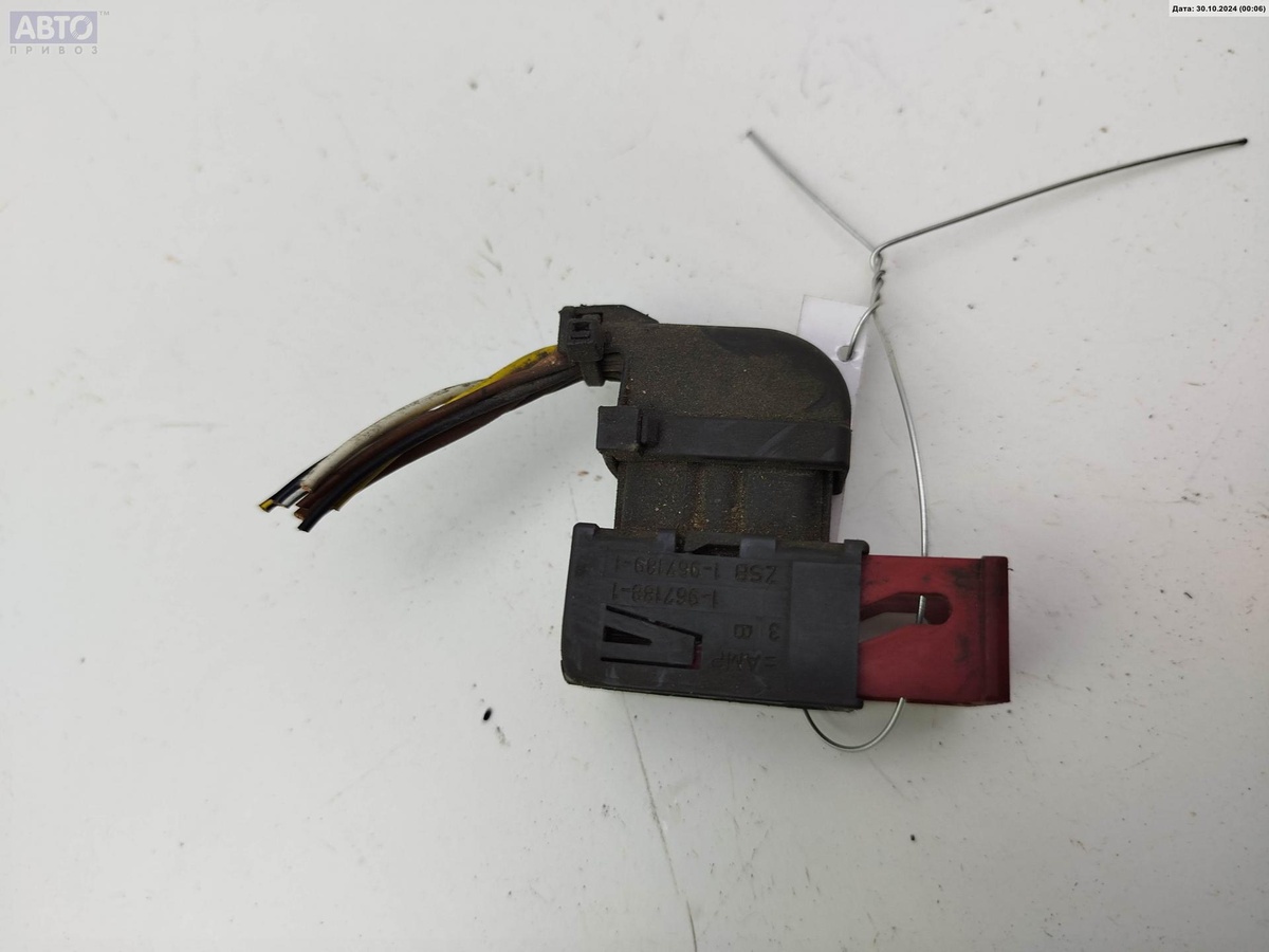 Разъем AUX / USB к Opel Signum 2003