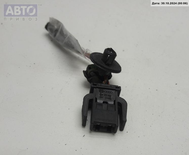 Разъем AUX / USB к Volkswagen Passat 1998