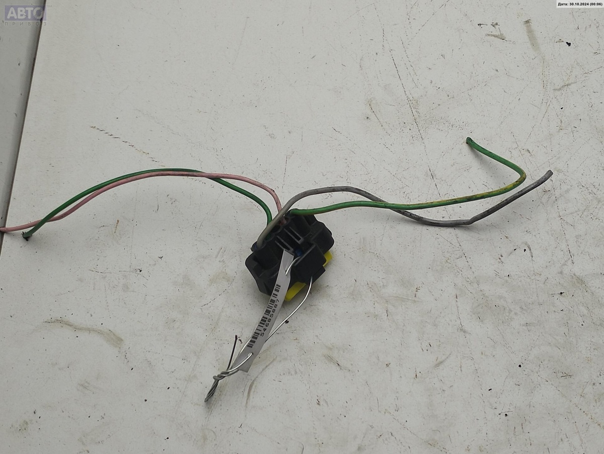 Разъем AUX / USB к Peugeot 206 2002