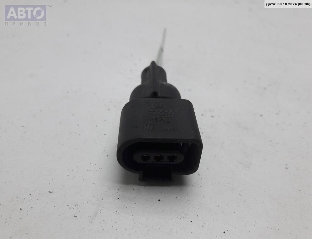 Разъем AUX / USB к Skoda Superb 2006