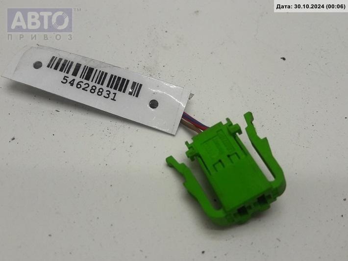 Разъем AUX / USB к Volkswagen Golf 1998