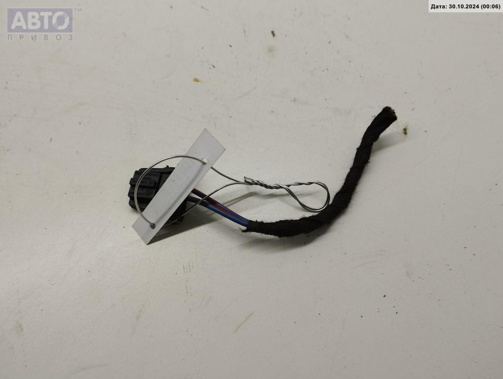 Разъем AUX / USB к Audi A4 2008