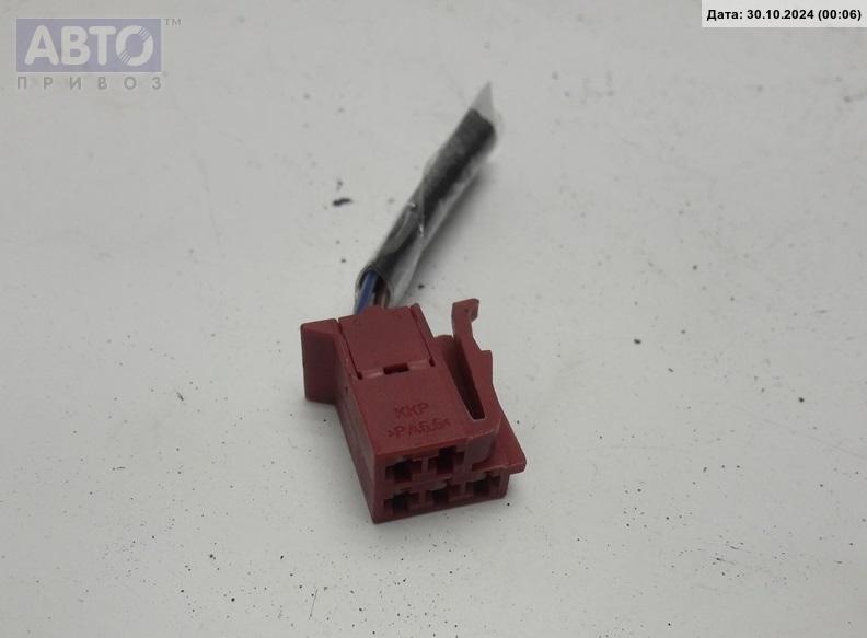 Разъем AUX / USB к Skoda Superb 2008