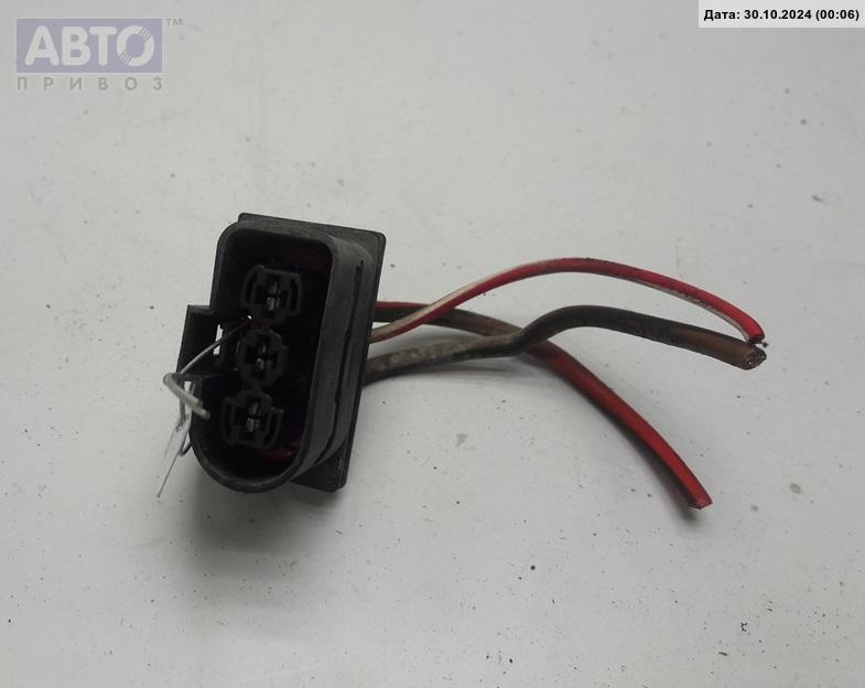 Разъем AUX / USB к Volkswagen Golf 2004