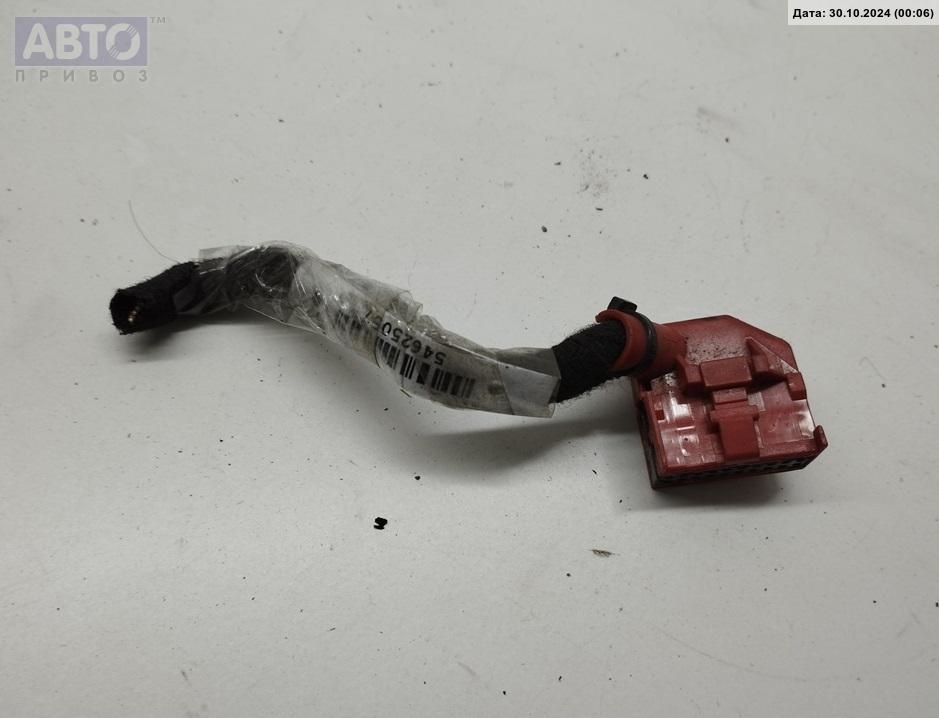 Разъем AUX / USB к Audi A6 2002