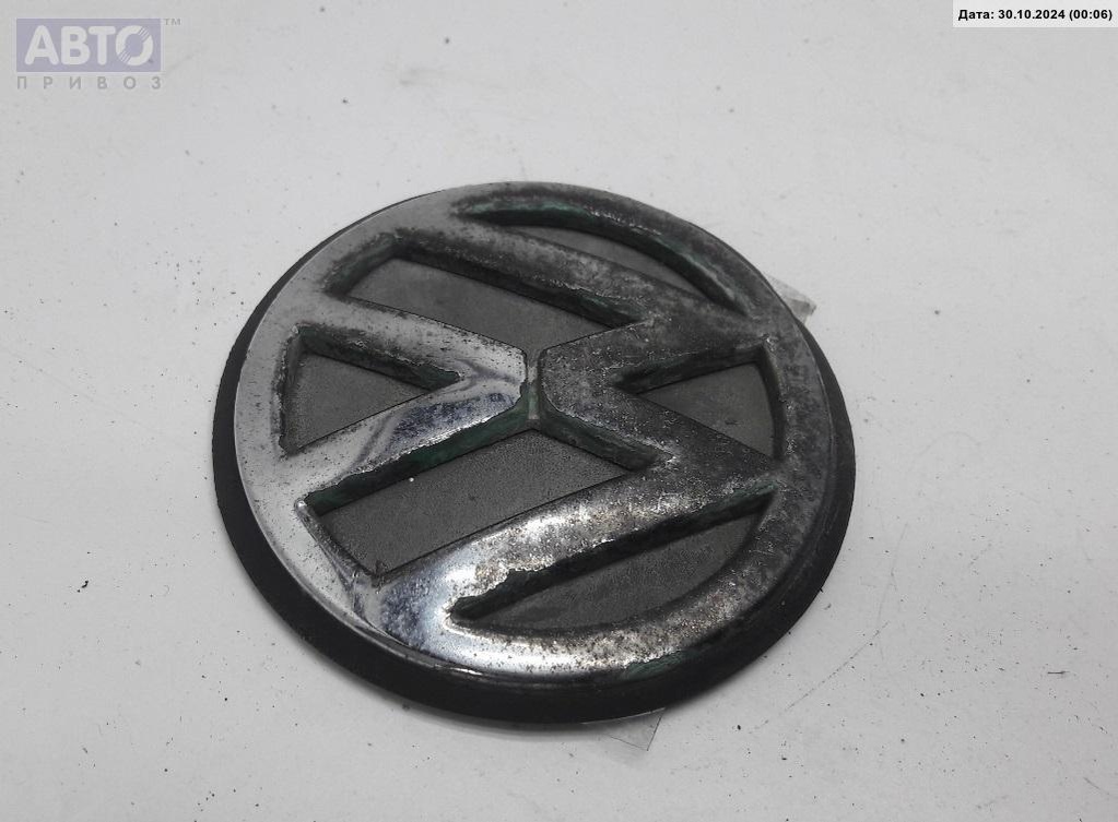 Эмблема к Volkswagen Passat 1998