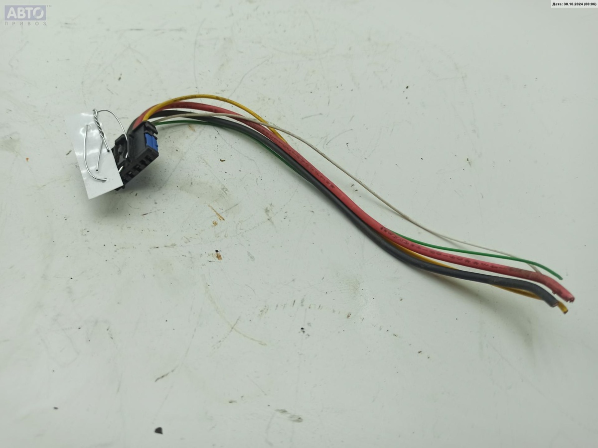 Разъем AUX / USB к Renault Clio 2002