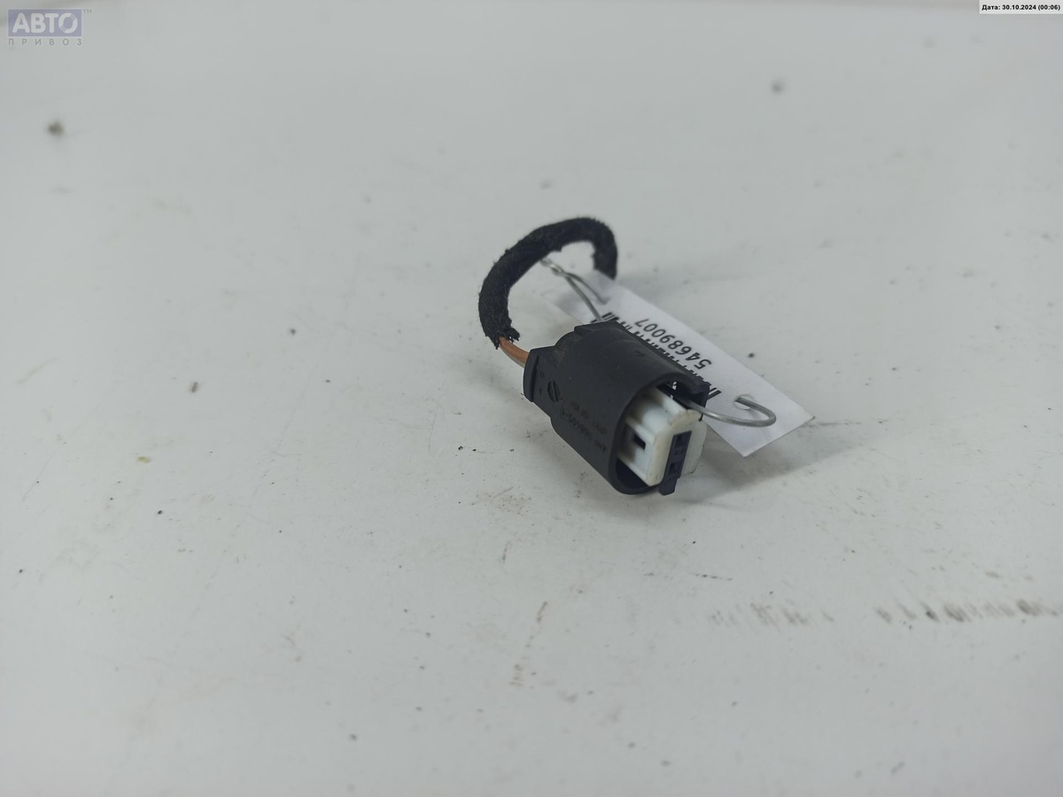 Разъем AUX / USB к Audi A4 2001