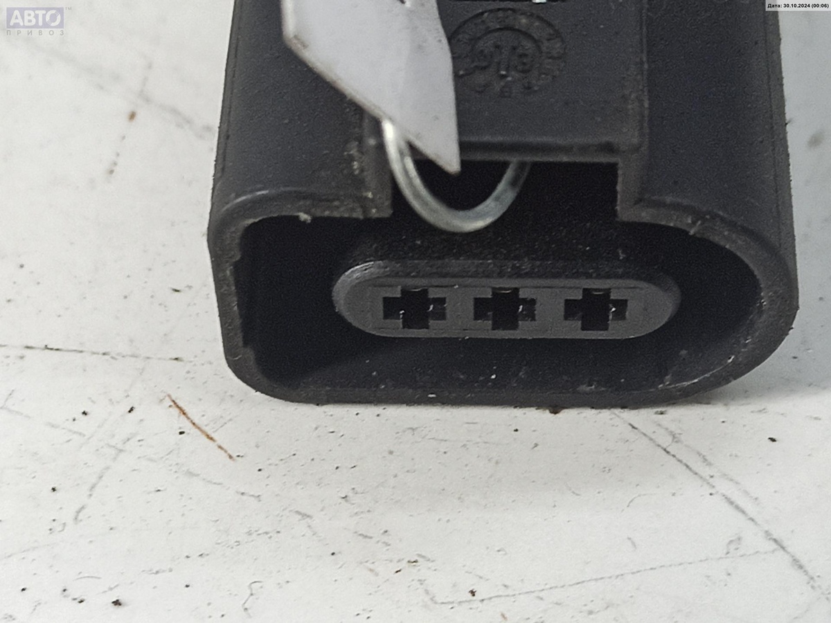 Разъем AUX / USB к Audi A6 2004