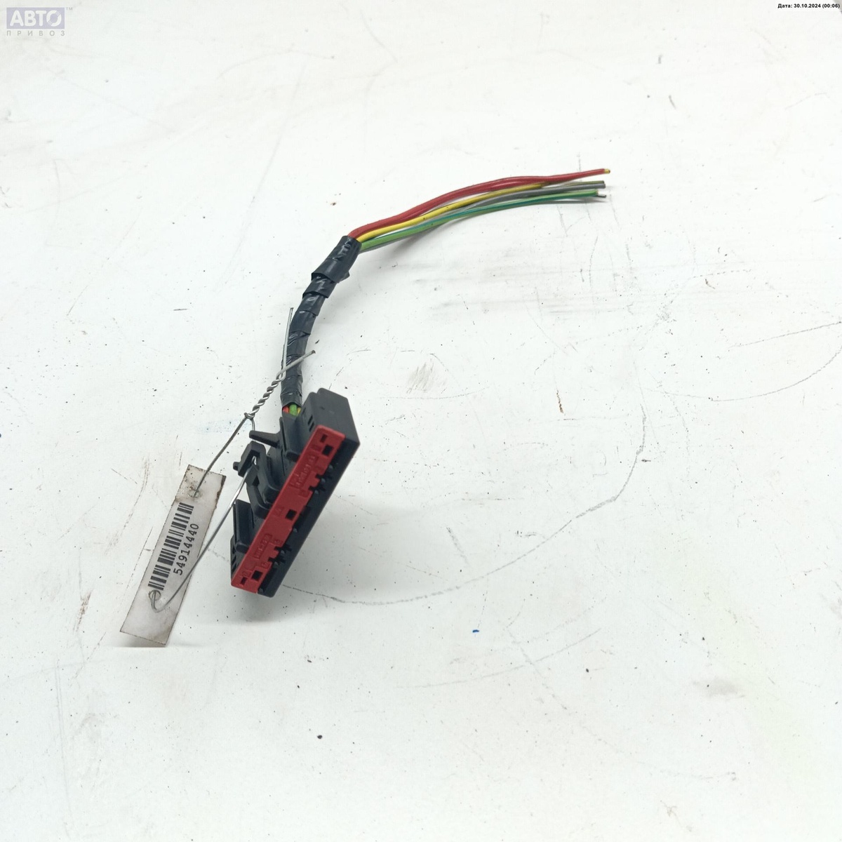 Разъем AUX / USB к Ford Mondeo 2002