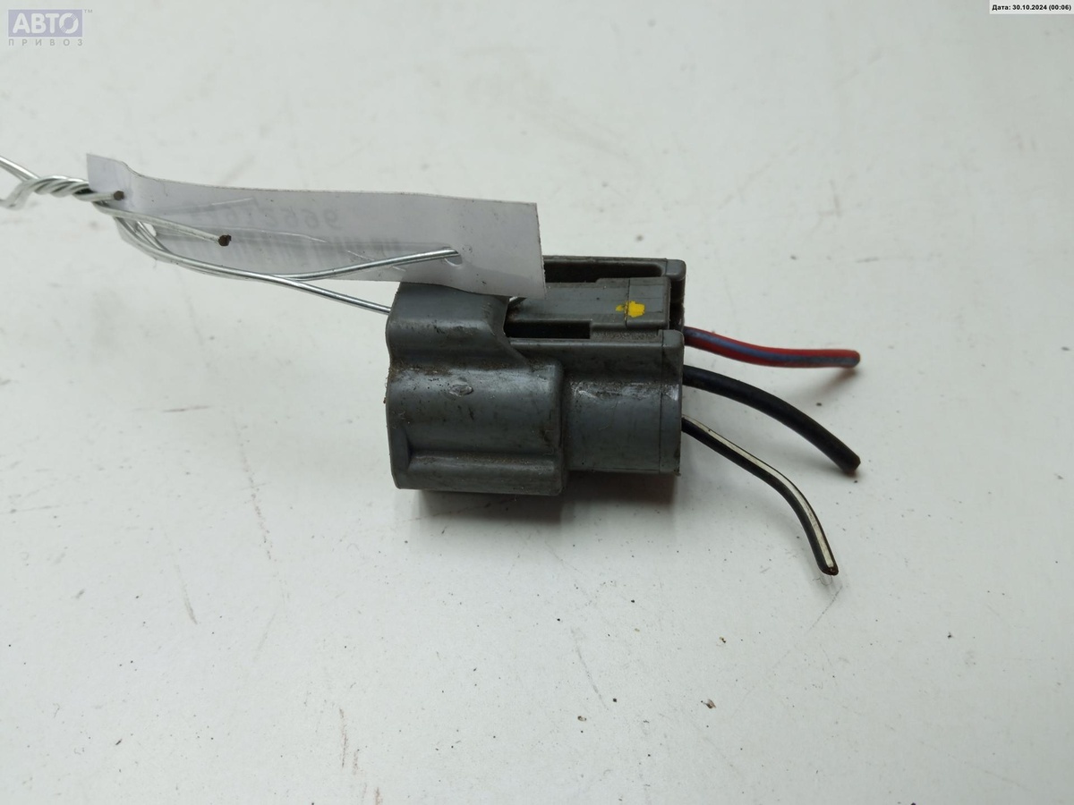 Разъем AUX / USB к Mazda 2 2010