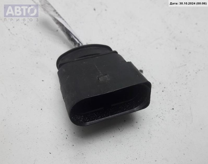 Разъем AUX / USB к Volkswagen Passat 1999